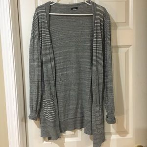 J crew gray light sweater